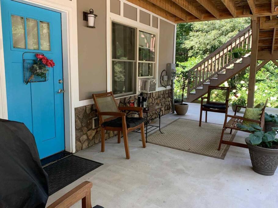 Bluebirds Nest 10 Min To Avl Biltmore Hot Tub Cont Bkfst Sparkling Water Asheville Eksteriør billede
